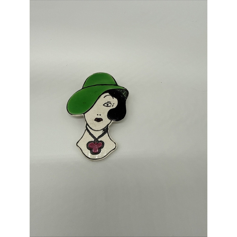 Elegant Fashion‎ Green Hat Lady Acrylic Brooch Lapel Pin